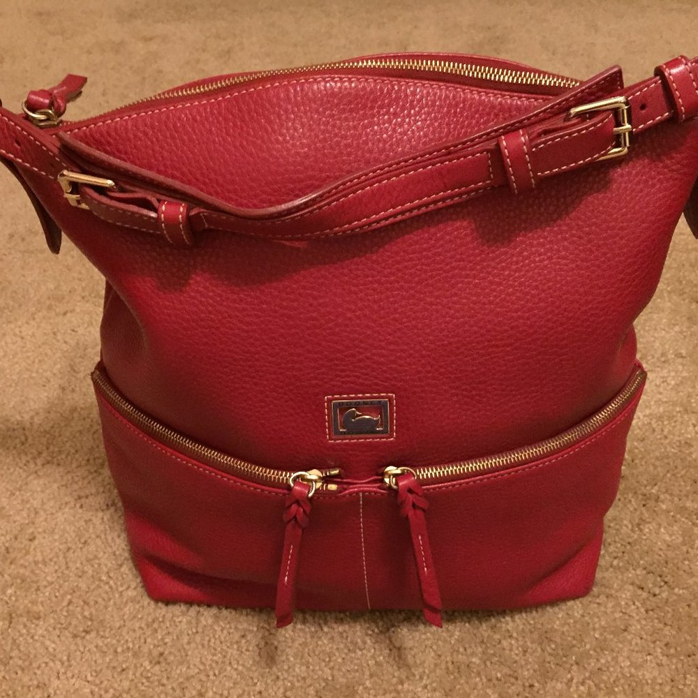 Red Dooney Bourke shoulder purse